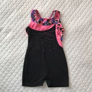 Girls leotard size 6 Danskin black, pink, purple